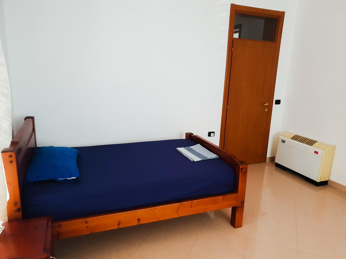 Lux Apartments Vlorë Esterno foto